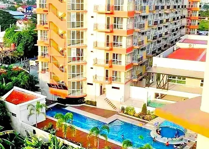 The Lancris Residences, 2 Bedrooms, Bathroom, Living Room, Kitchen And Community Pool 호텔 3*